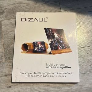 Dizaul mobile phone screen magnifier